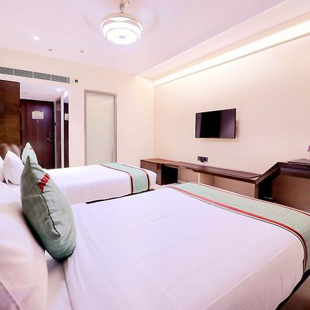Hotel Ramida Plaza At Delhi Airport Yeni Delhi Dış mekan fotoğraf